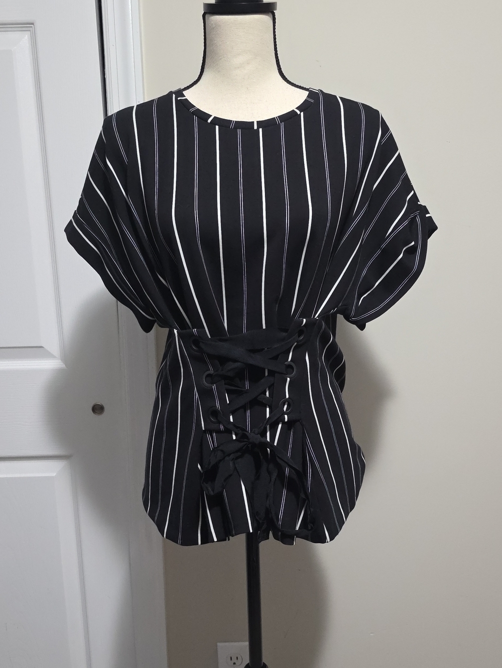 Express Corset Style Tie Front Pinstripe Shirt, Top Sz Medium
